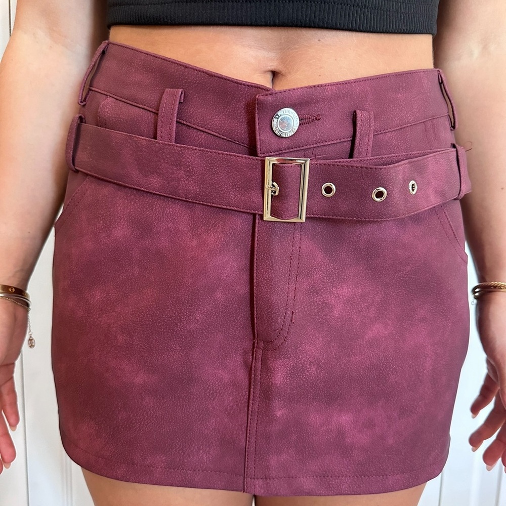Pretty little thing going out skirt NEW
